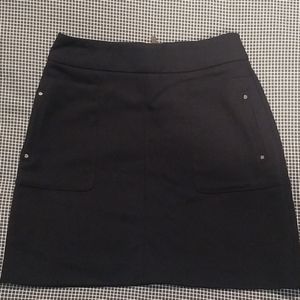 H&M pocket skirt with gold zipper